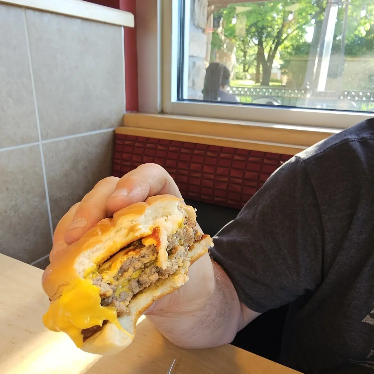 Double Cheeseburger