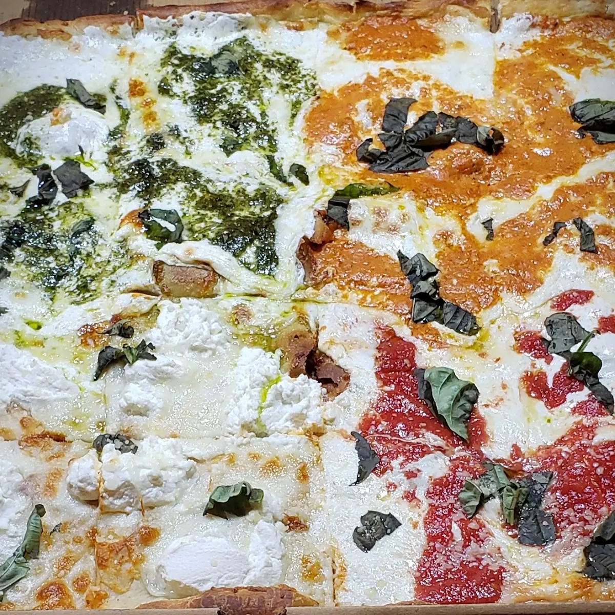4 Seasons Pizza