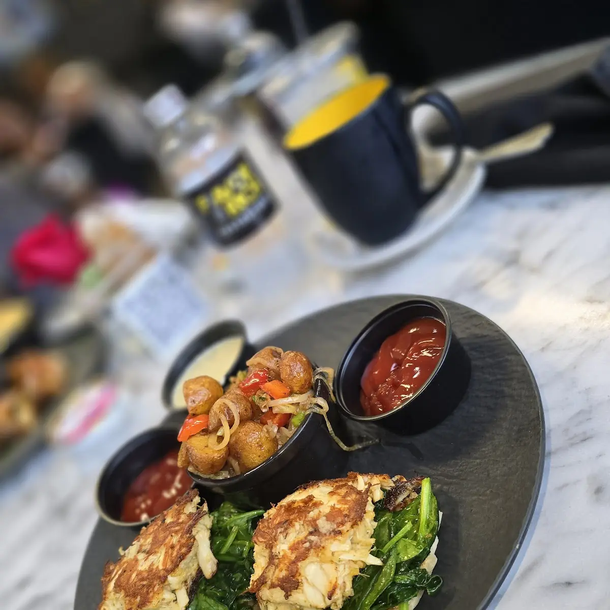 Crab Cake Benny