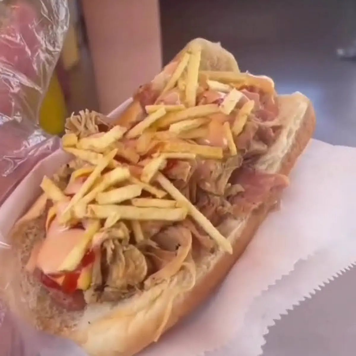 Hot Dog Reforzada Con Pollo