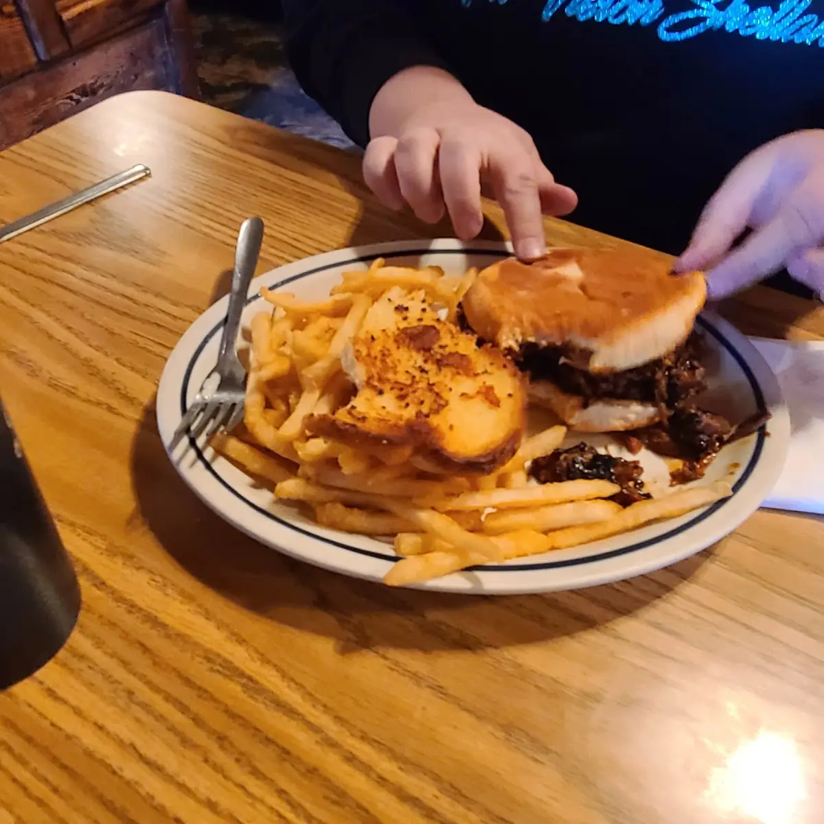 Austin Pulled Pork Sandwiche