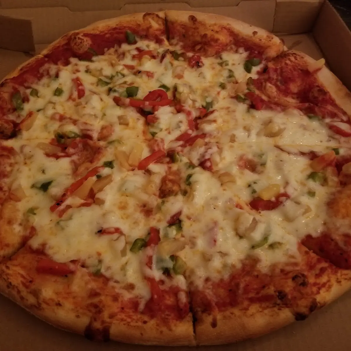 Pineapple Green Pepper Roasted Red Pepper Pizza