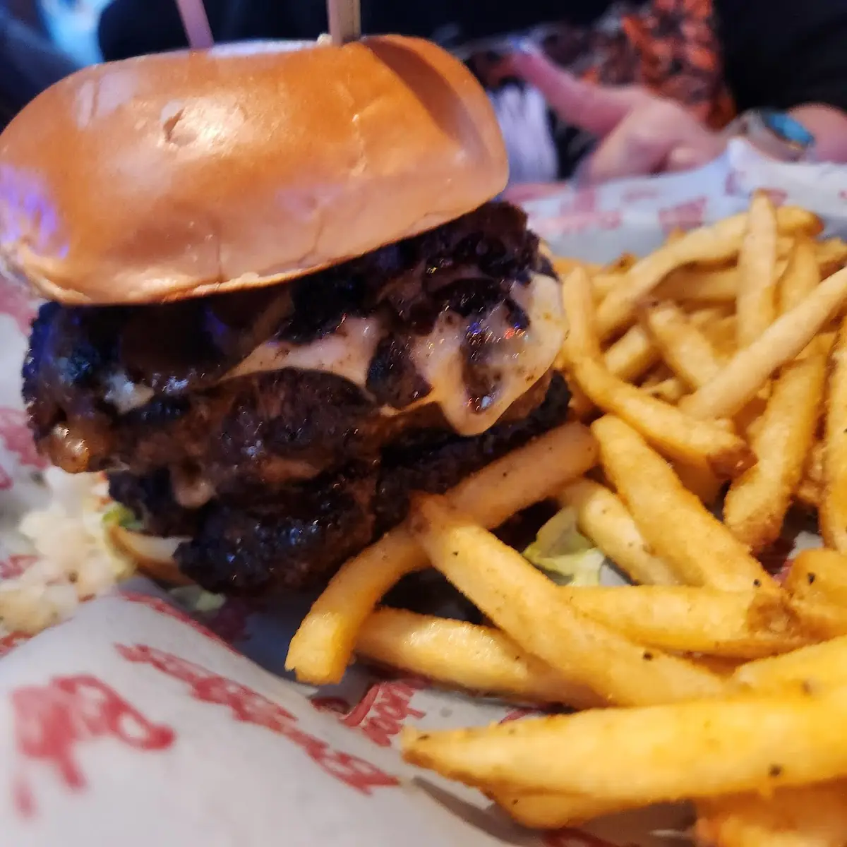 Bubba's Bacon Cheeseburger
