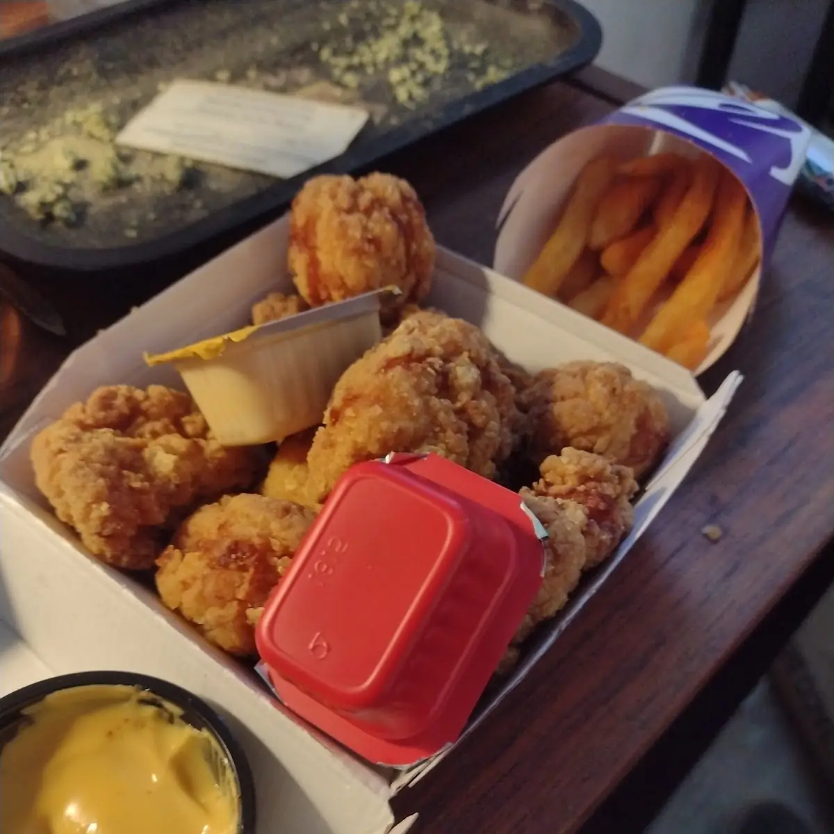 Diablo Dusted Crispy Chicken Nuggets Deluxe Combo