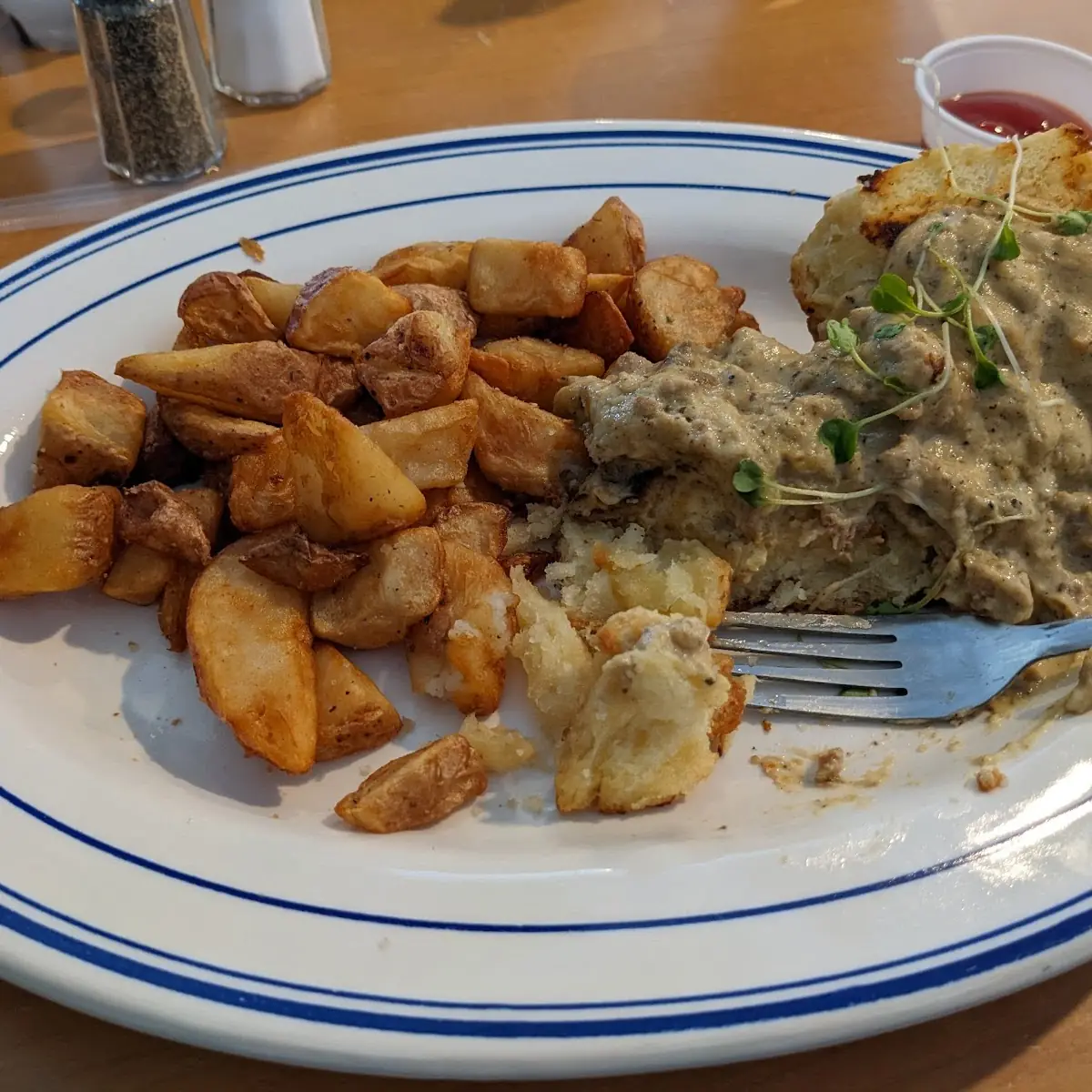 Buttermilk Biscuits and Gravy