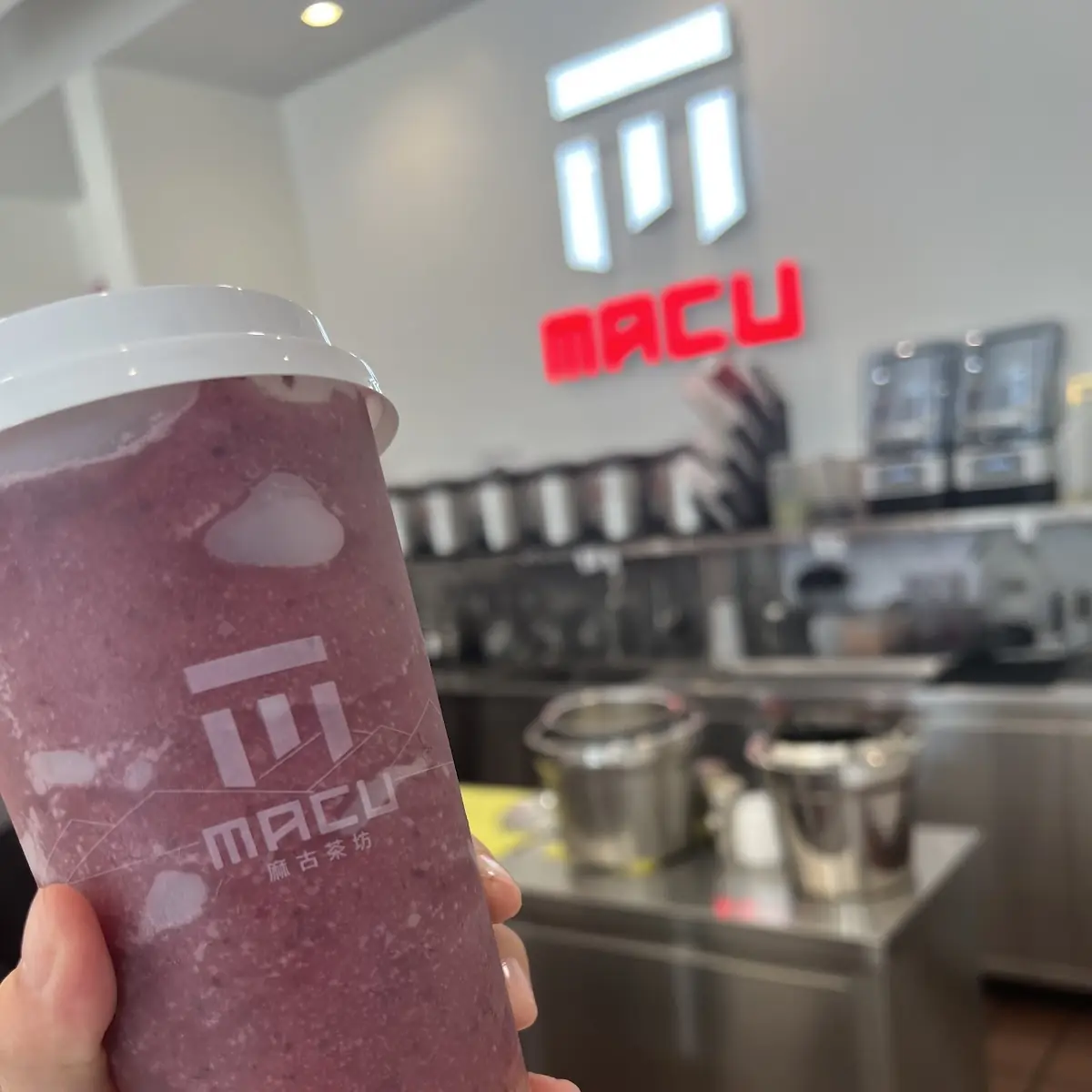 Iced Ruby Grapefruit Li-Li Tea