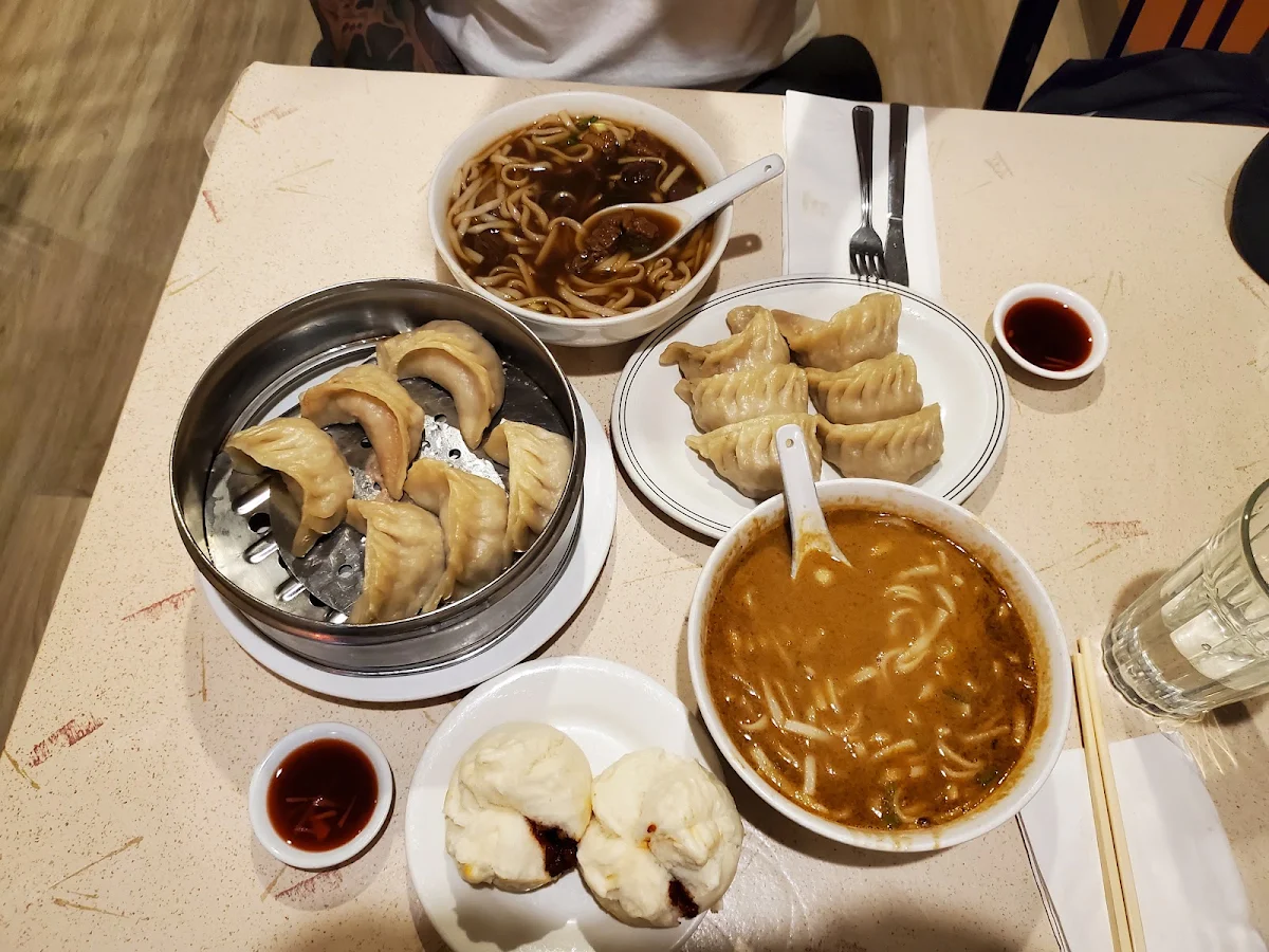 Highlights, Spicy Noodle House