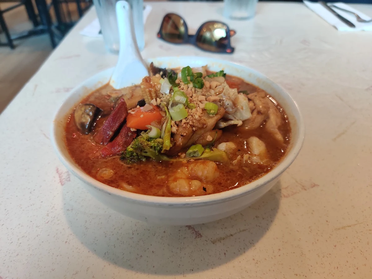 Highlights, Spicy Noodle House
