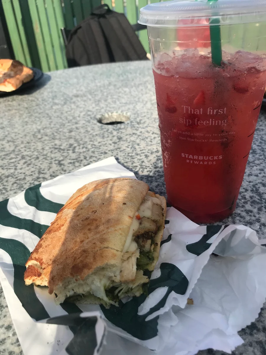Strawberry Açaí