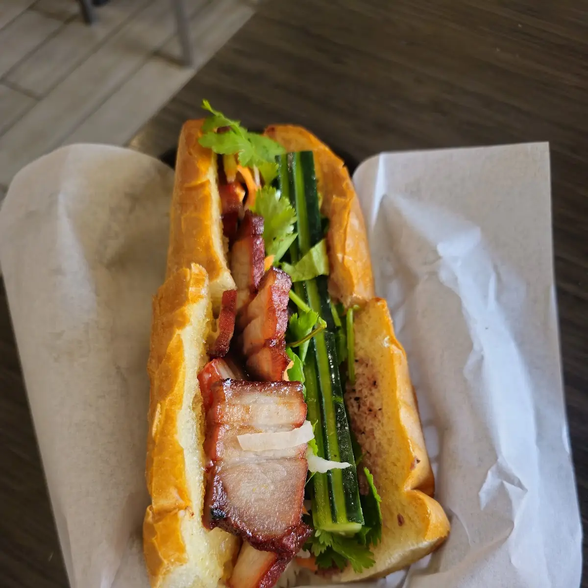 Bánh MÌ Ba Roi