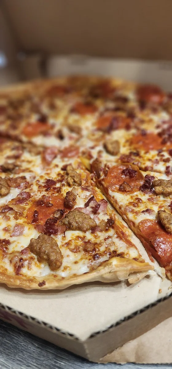 Large 3 Topping Pizza