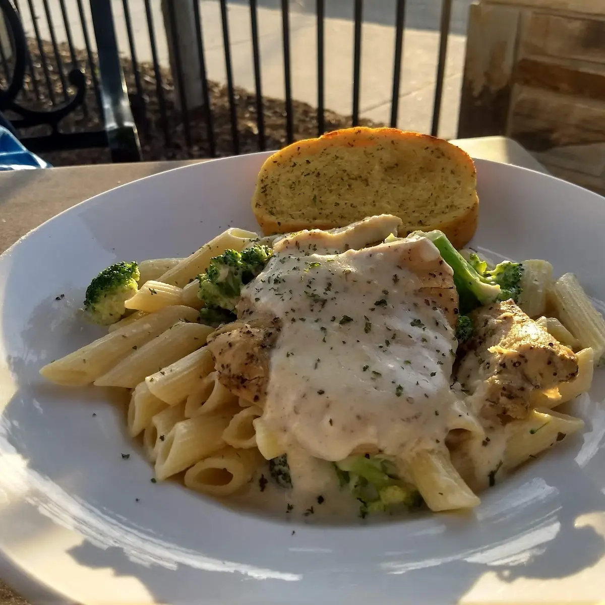 Grilled Chicken Alfredo