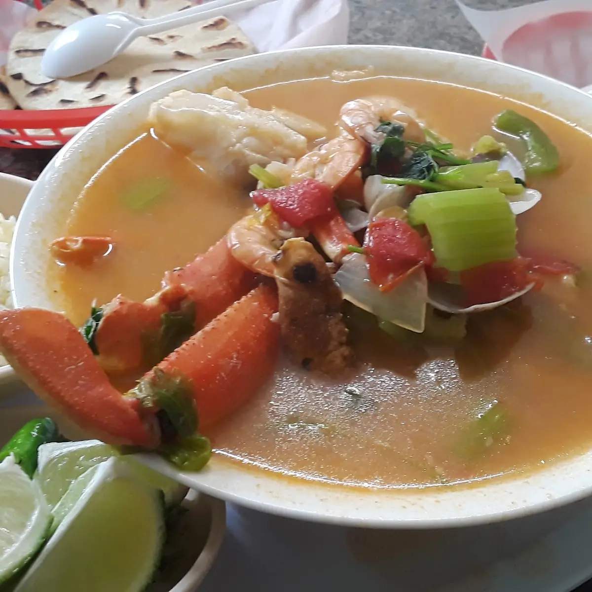 Caldo Siete Mares