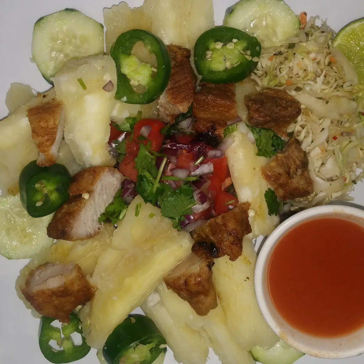 Yuca Frita Con Chicharron