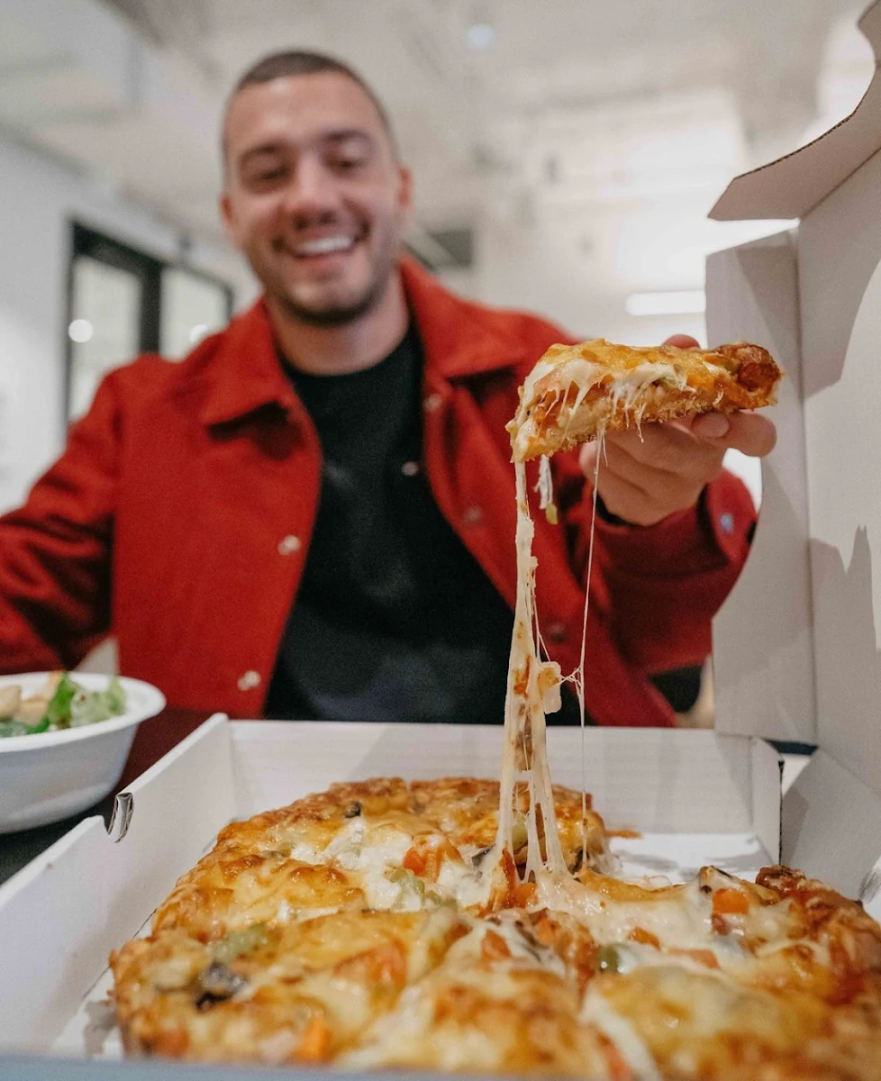 Highlights, A Pizza Plus