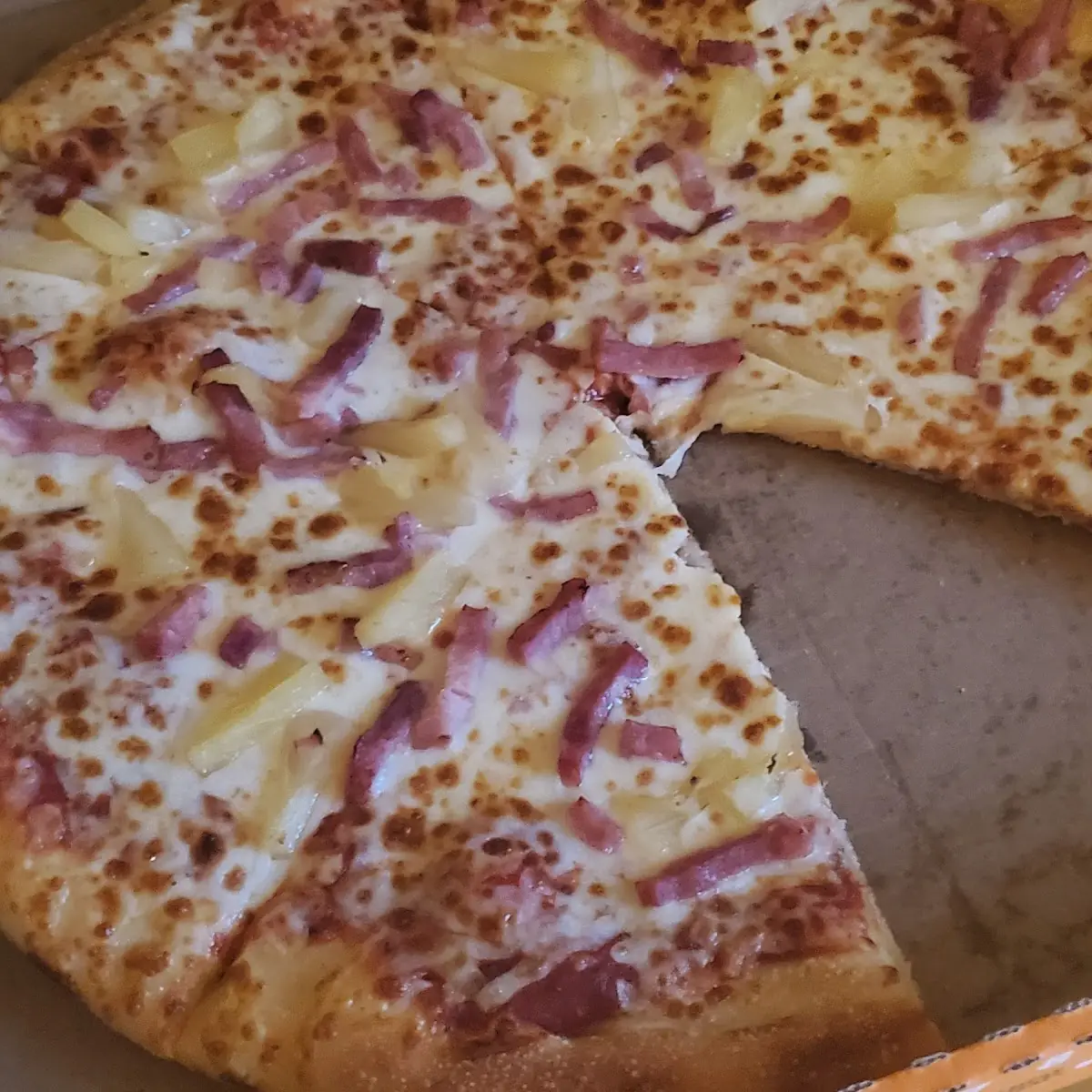 Hawaiian Pizza