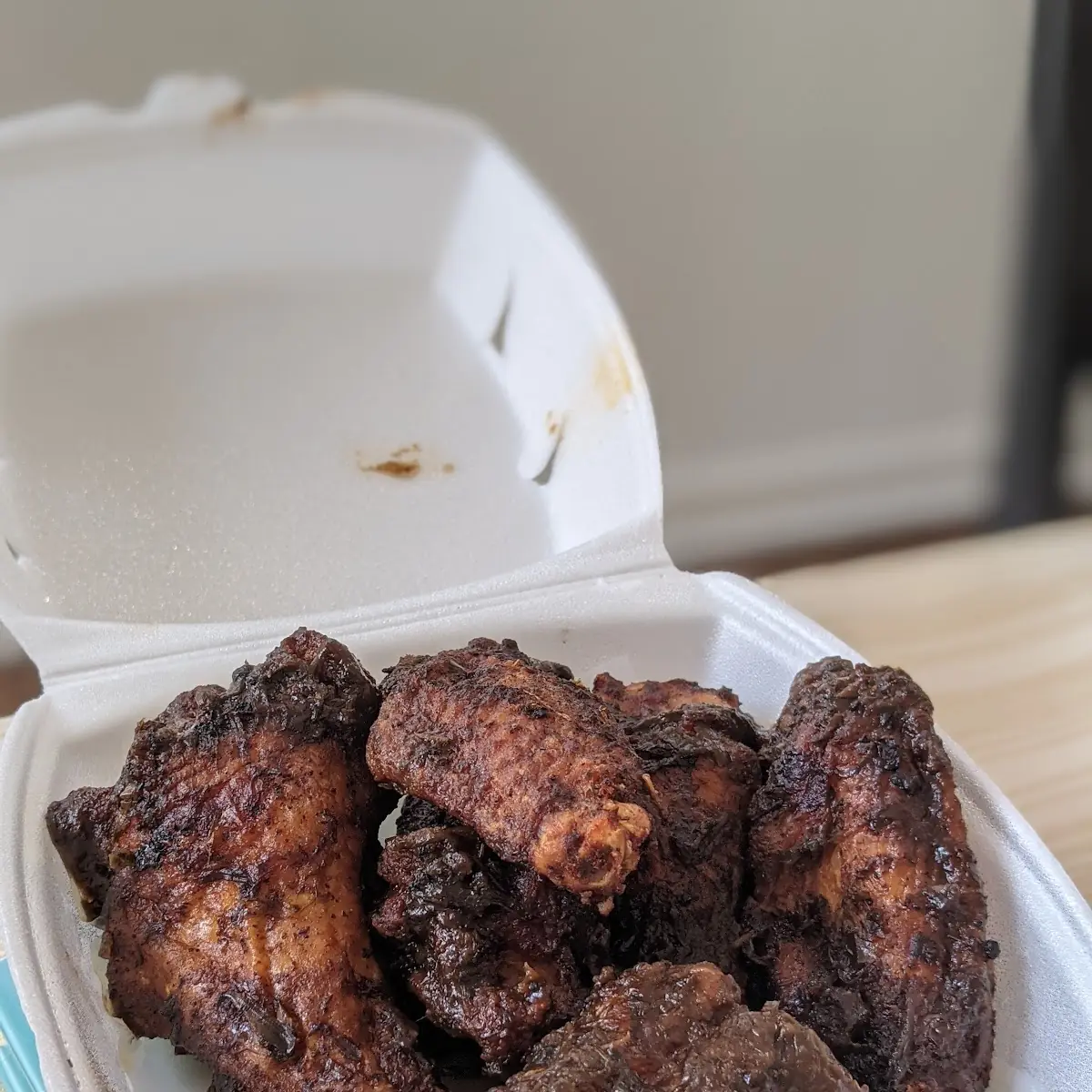 4 Piece Chicken Wings