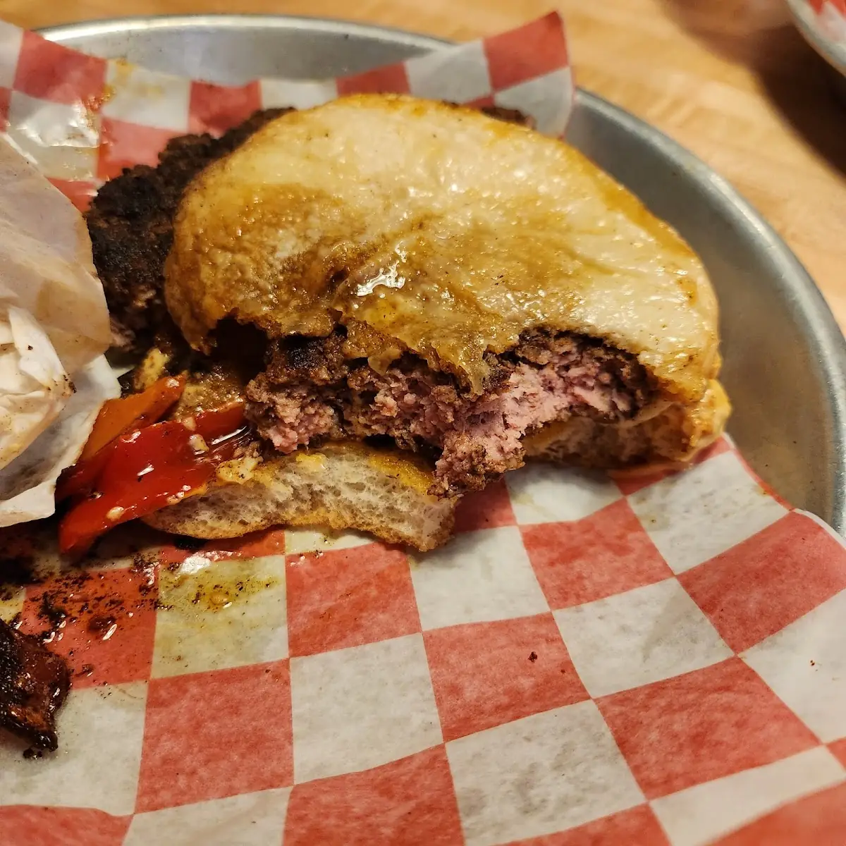 Raw Burger