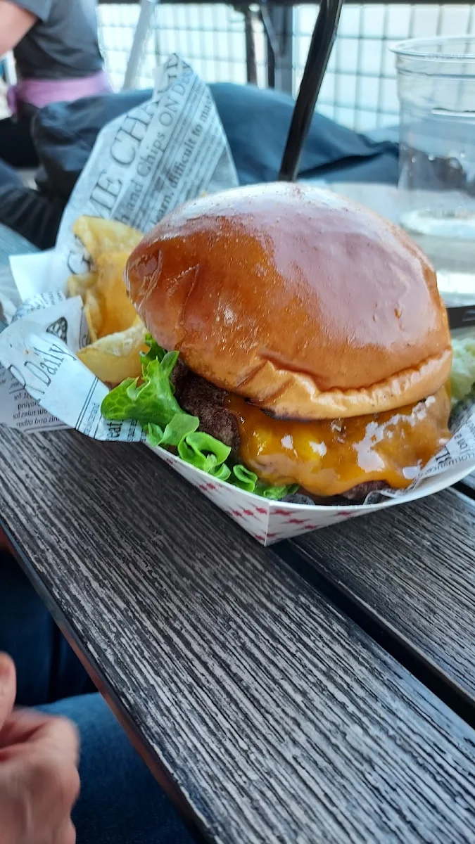 Cheese Burger