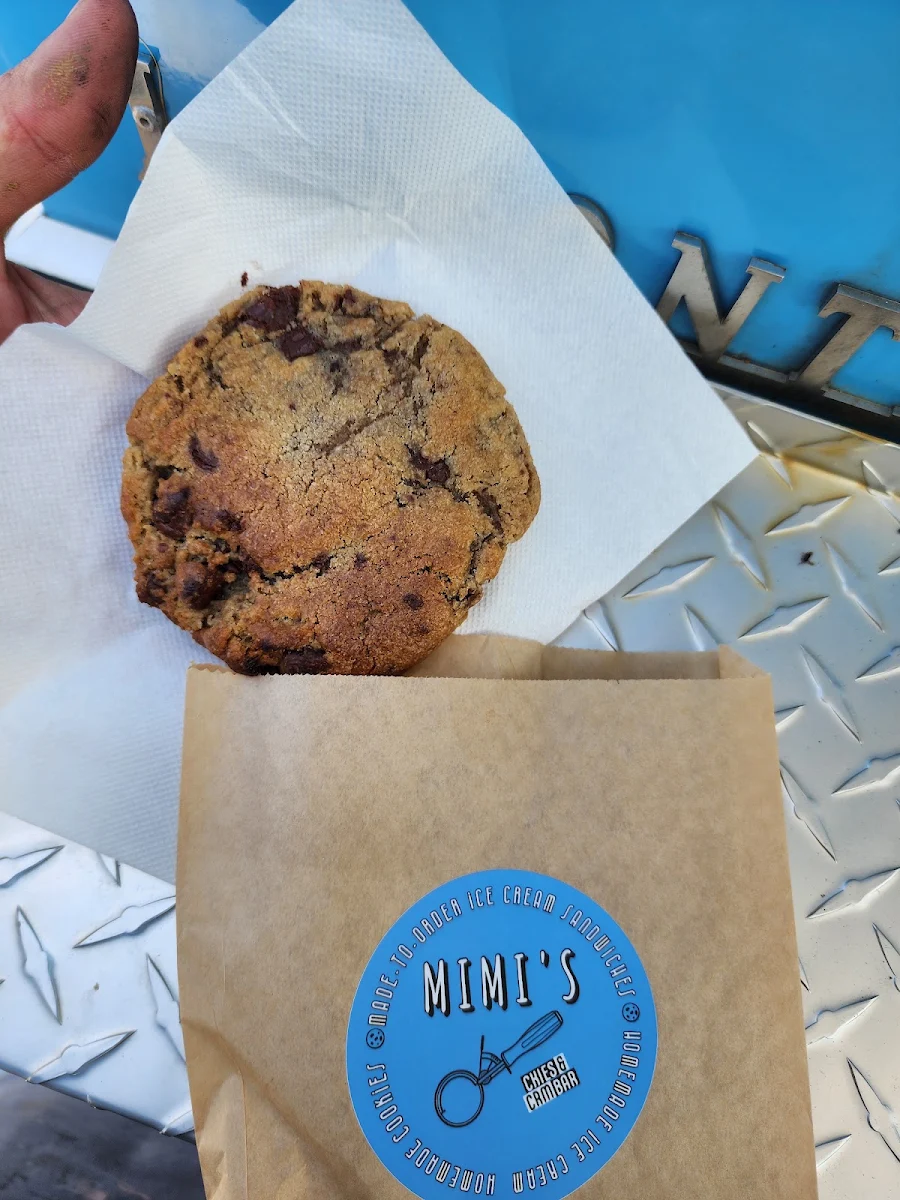 Chocolate Chip Cookie
