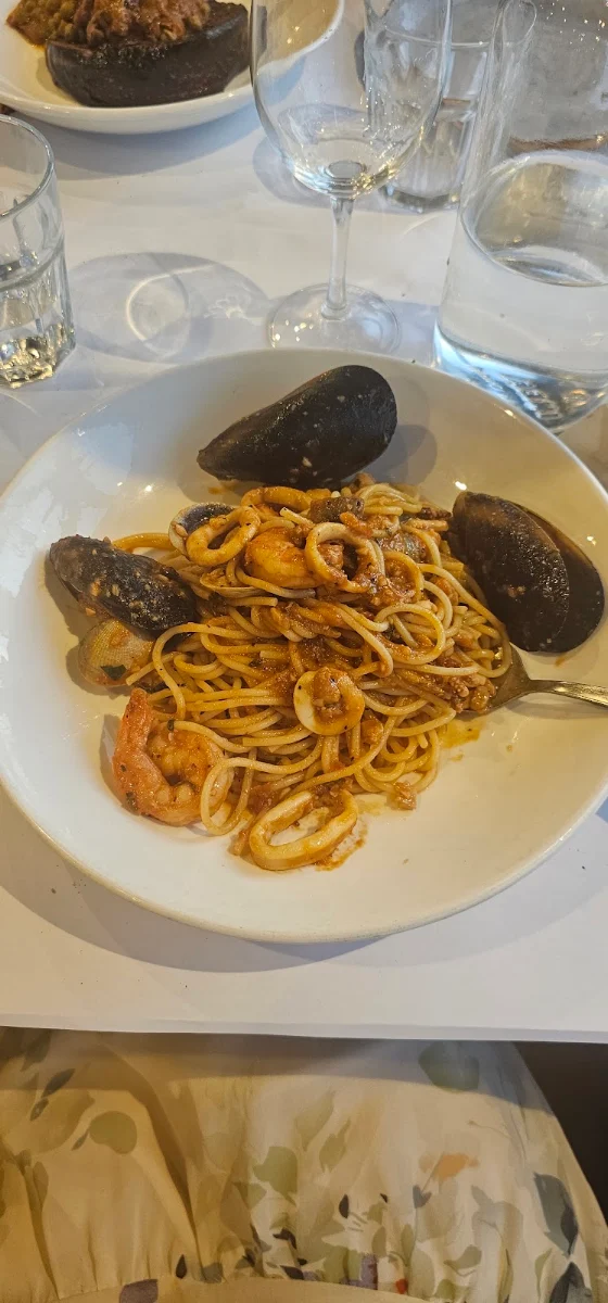 Spaghetti Marinara, il Buco Kitchen