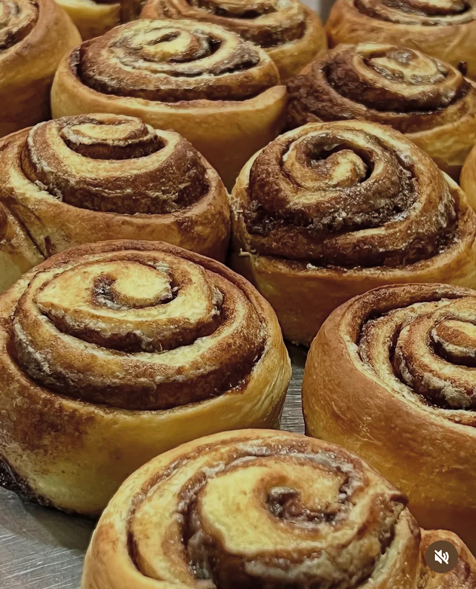Traditional Cinnamon Roll