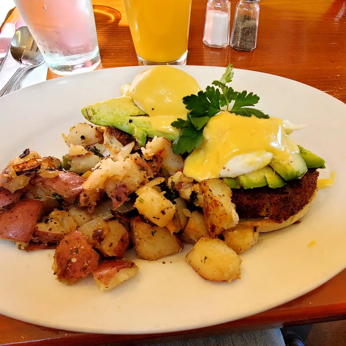 Crab Cake Benedict