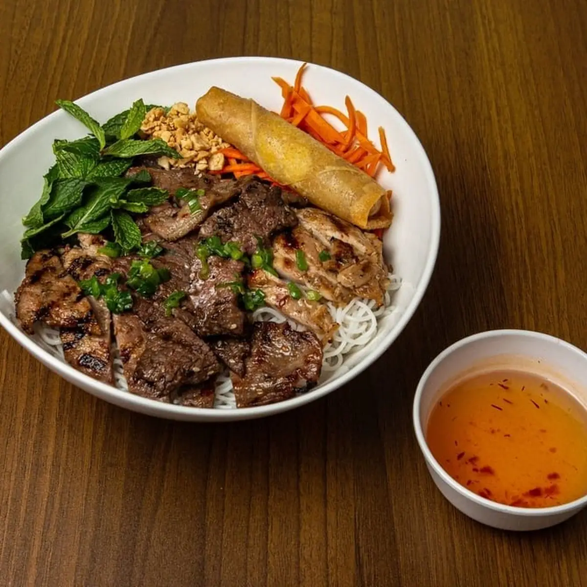 Highlights, Pho PAPA Vietnamese Restaurant