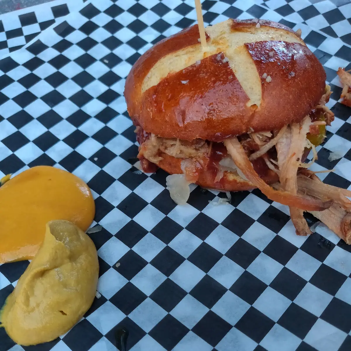 Pulled Pork Burger