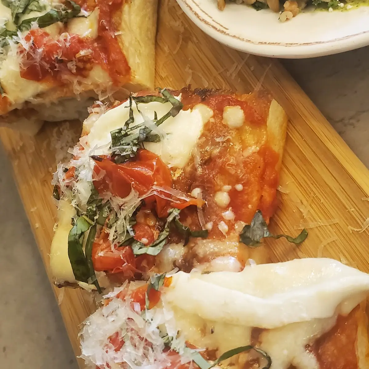 Margarita Flatbread Pizza