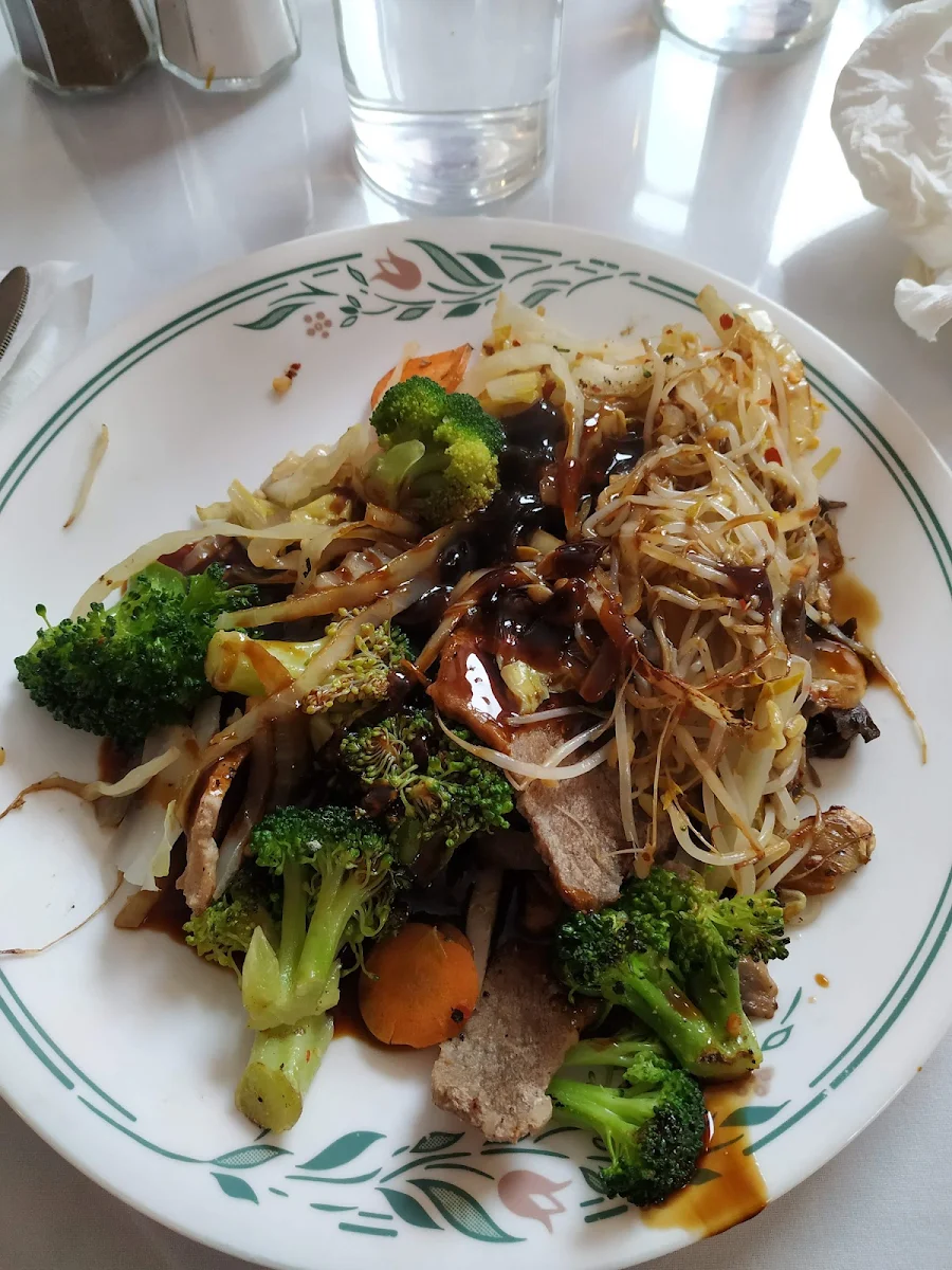 Highlights, Red Pepper Restaurant