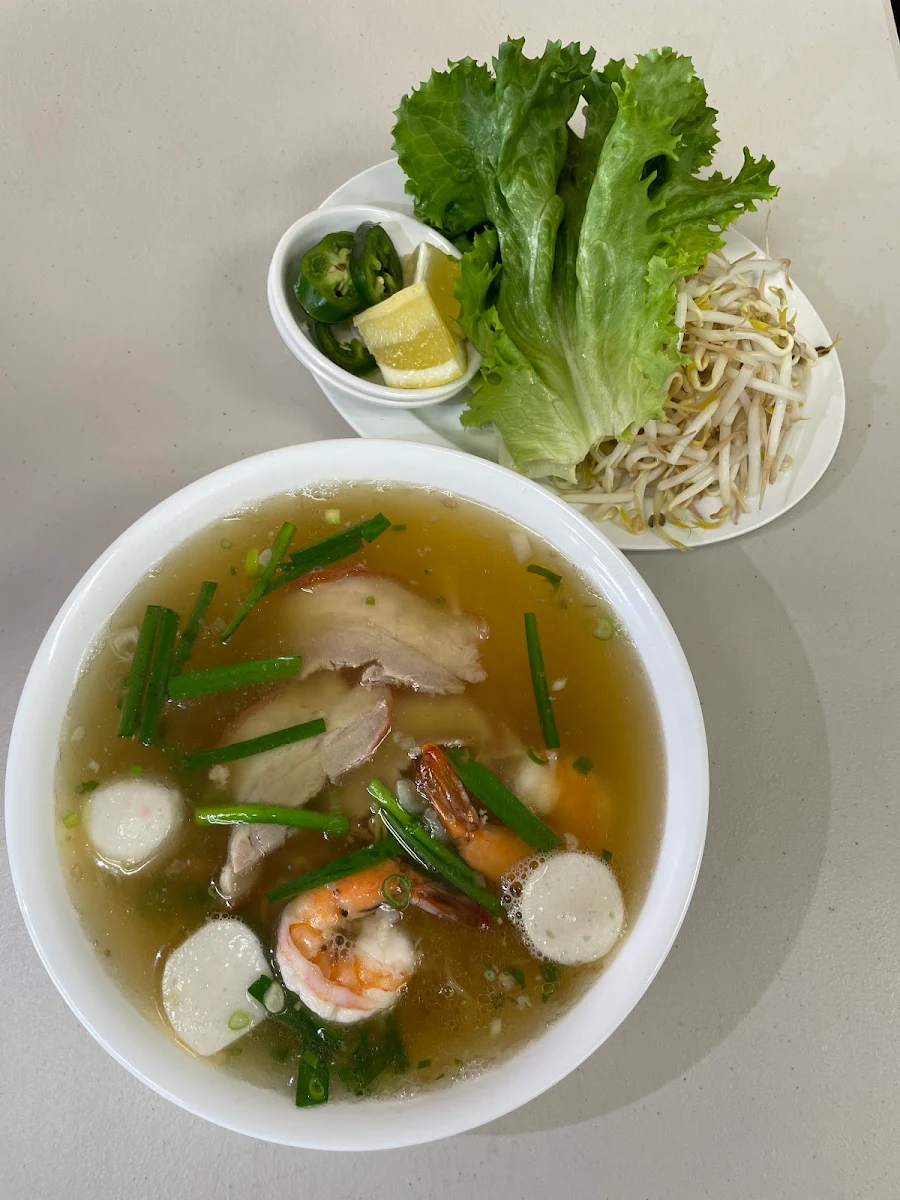 Oxtail Pho (Đuôi Bò)