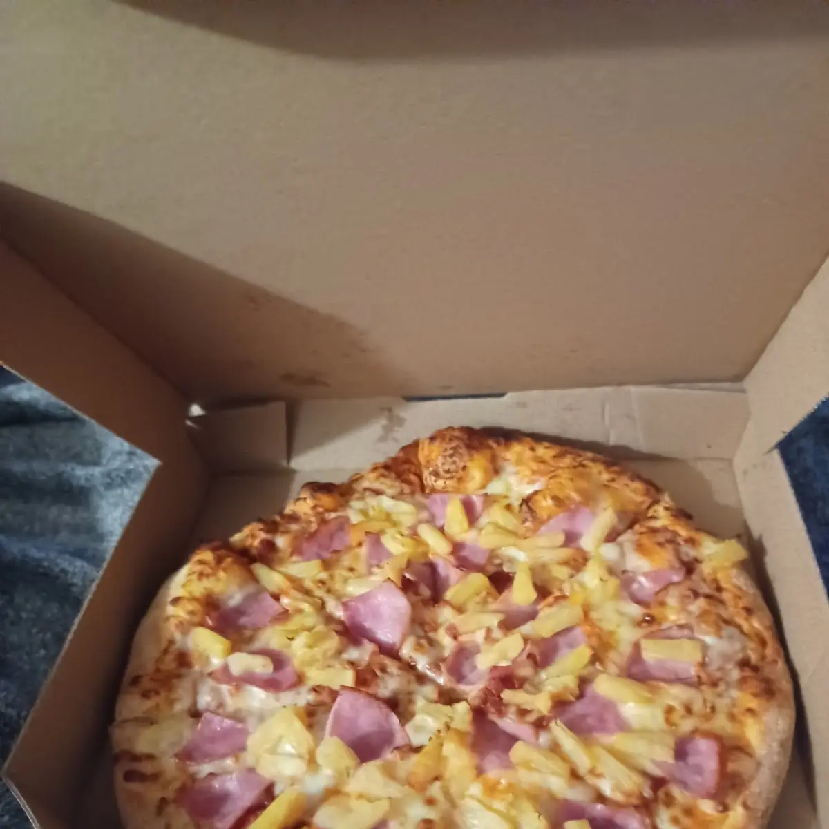 Hawaiian Pizza
