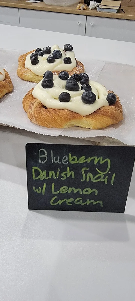 Blueberry Danish Snail with Lemon Cream