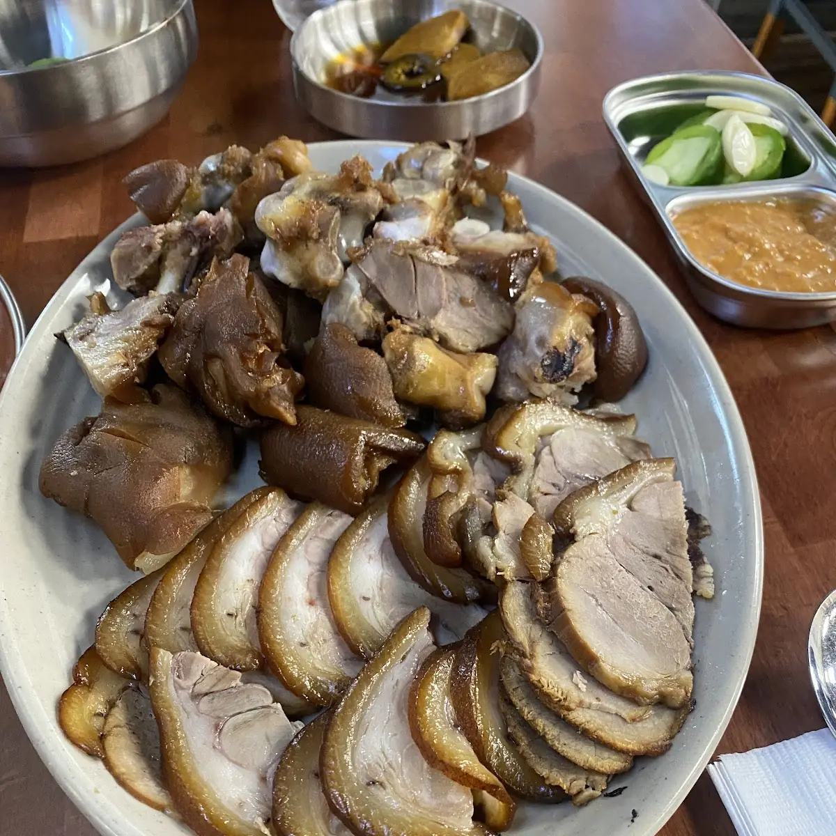 Sliced Braised Pork Trotters