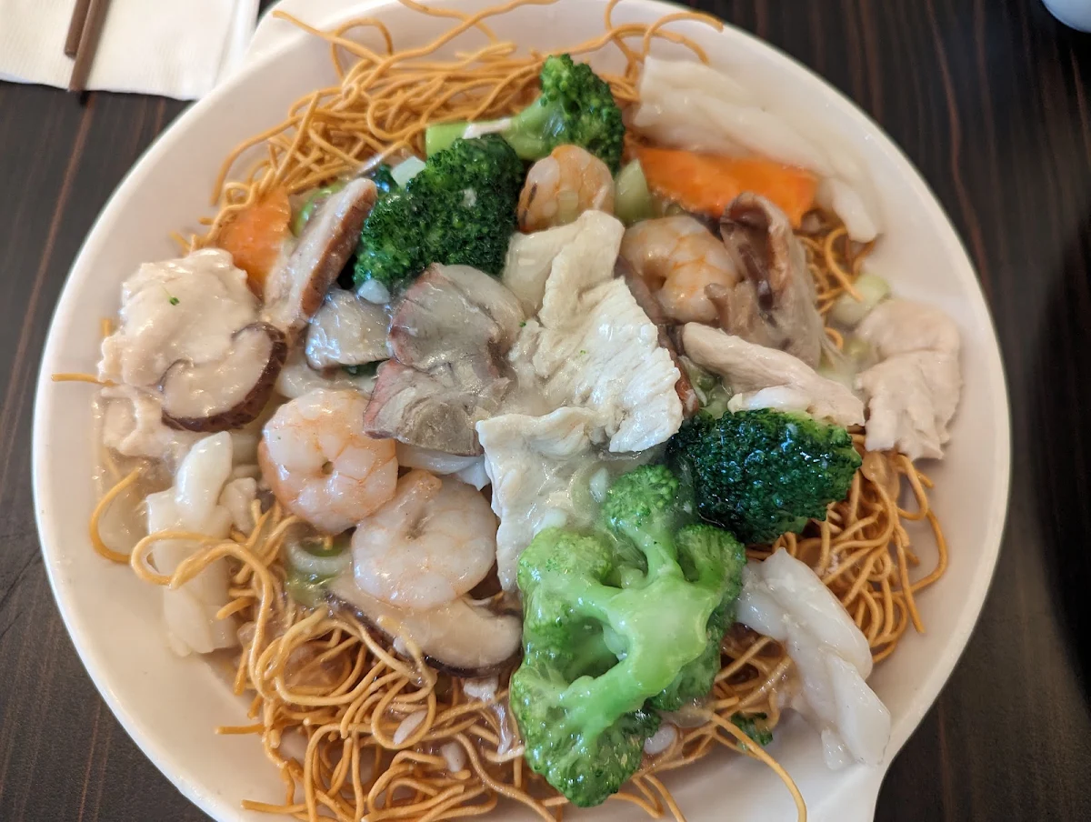 Cantonese Chow Mein