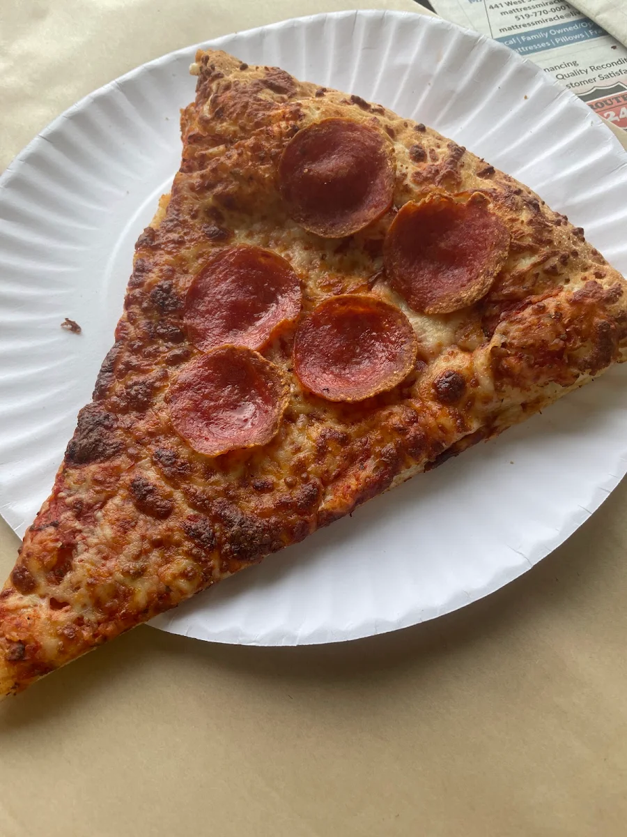 Highlights, City Pizza