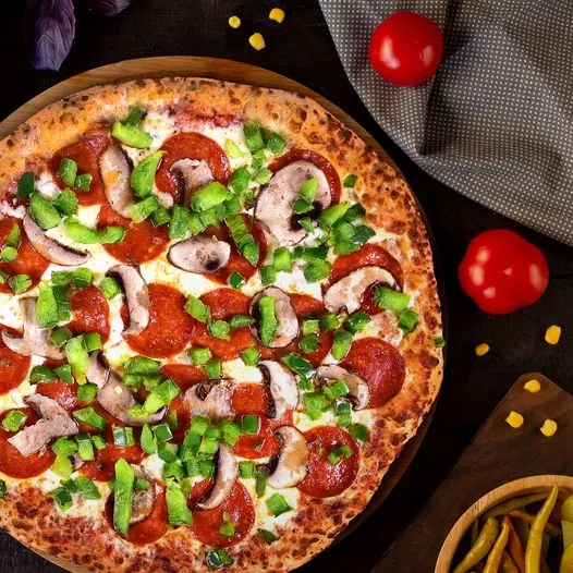 Highlights, City Pizza