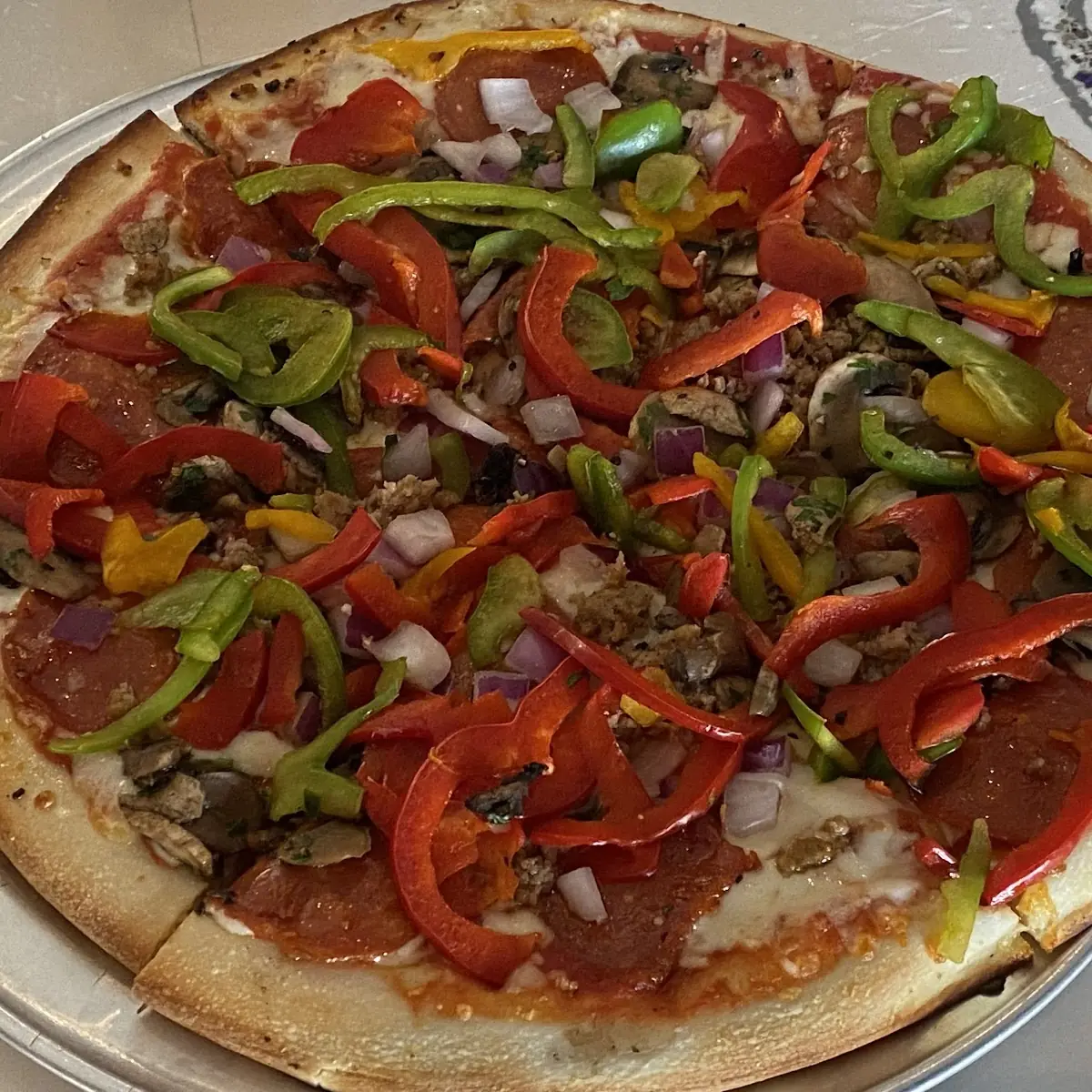 Jerk Chicken Pizza*