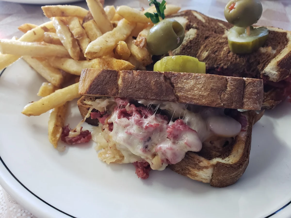 Ruben, Park Cafe