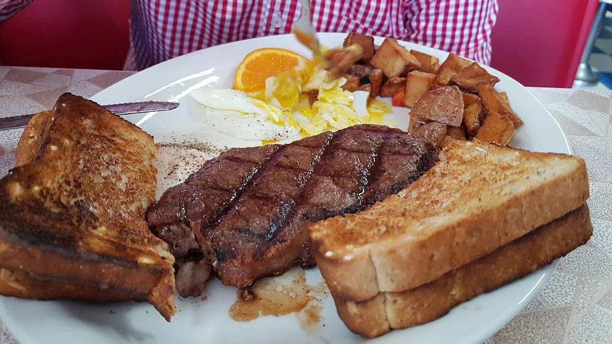 Steak and Eggs, Park Cafe