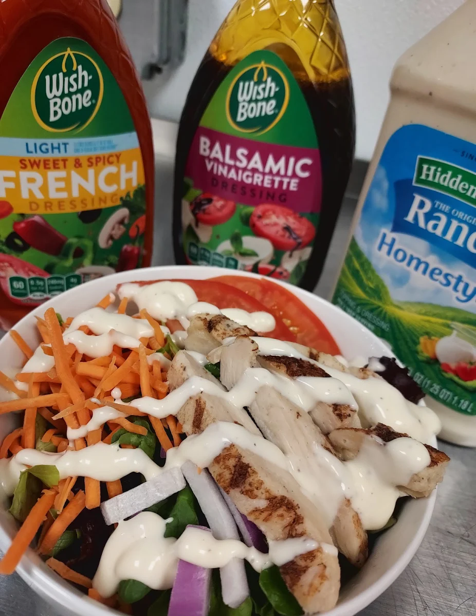 Chkon Salad Swich