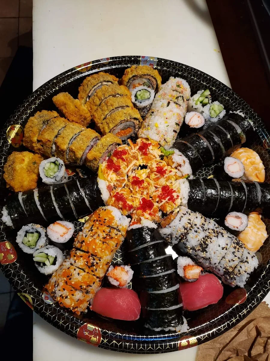 Highlights, Restaurant fusion asiatique Inc