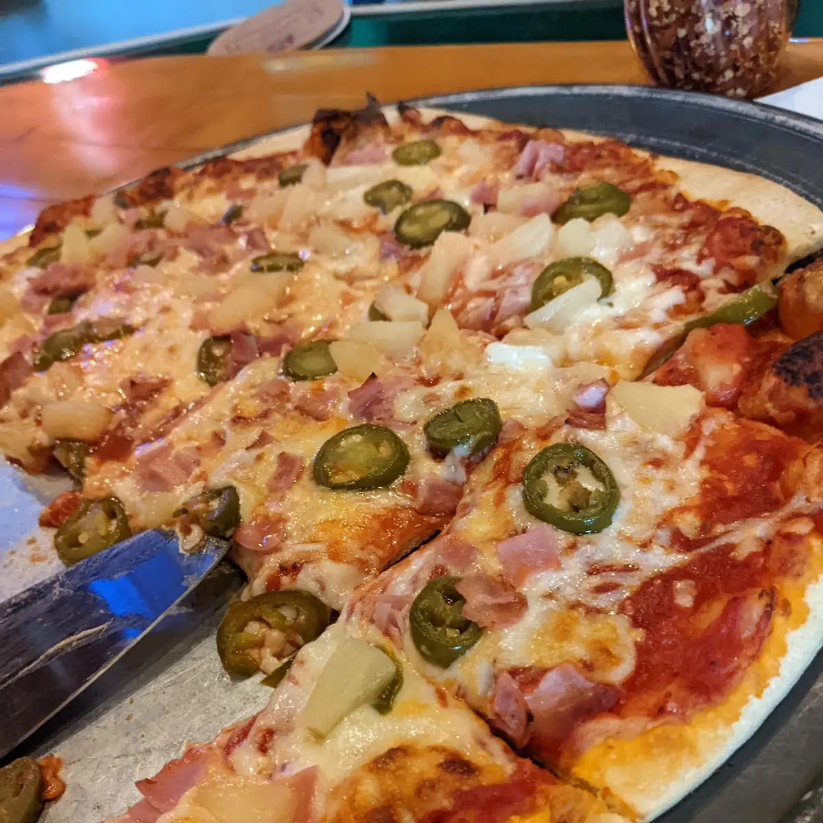 Hot Hawaiian Pizza