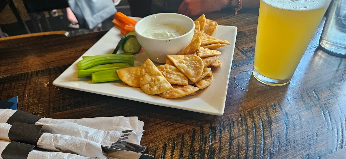 Hummus Plate