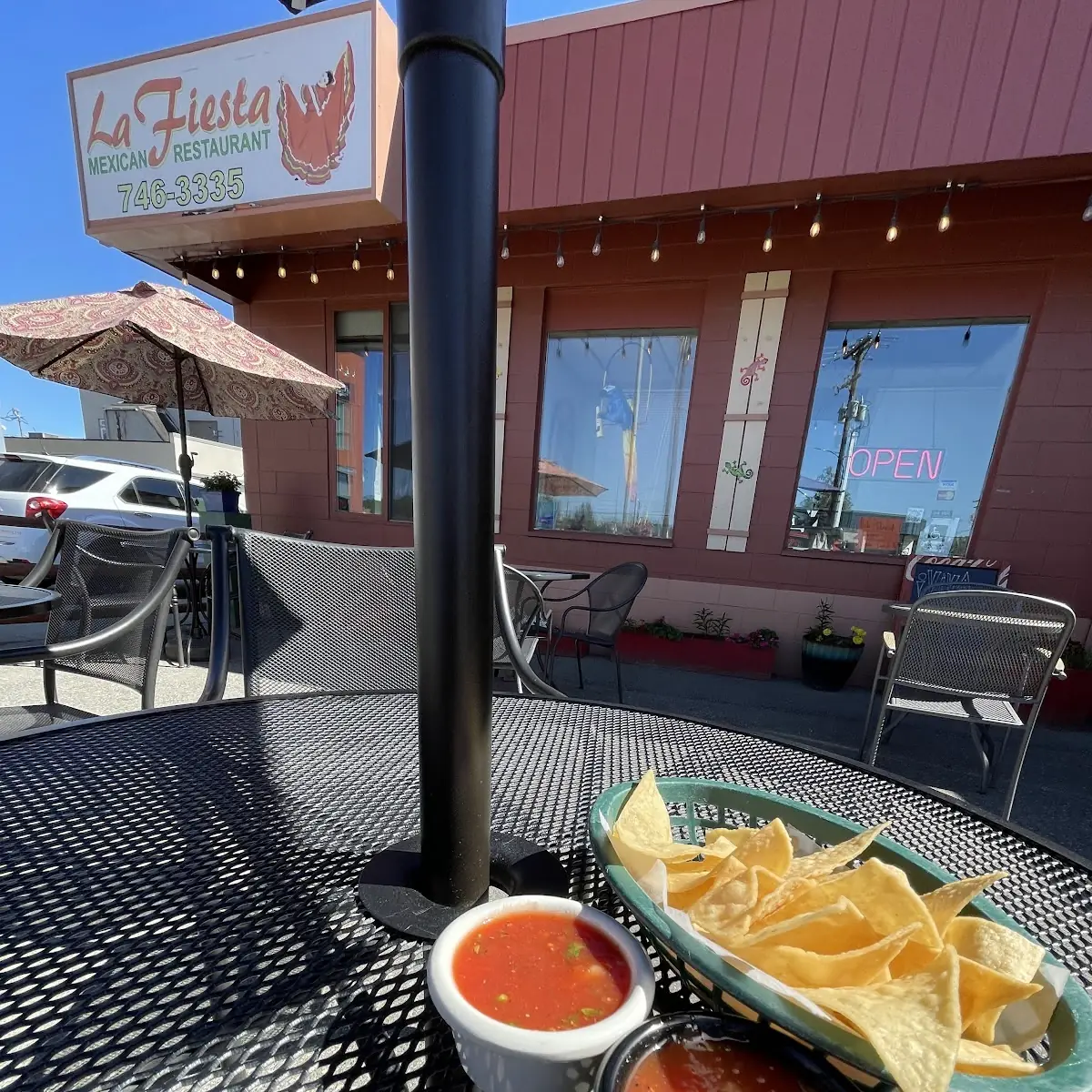 Chips & Salsa