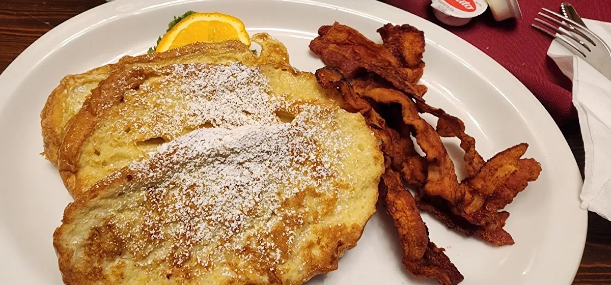 French Toast with Crispy Bacon