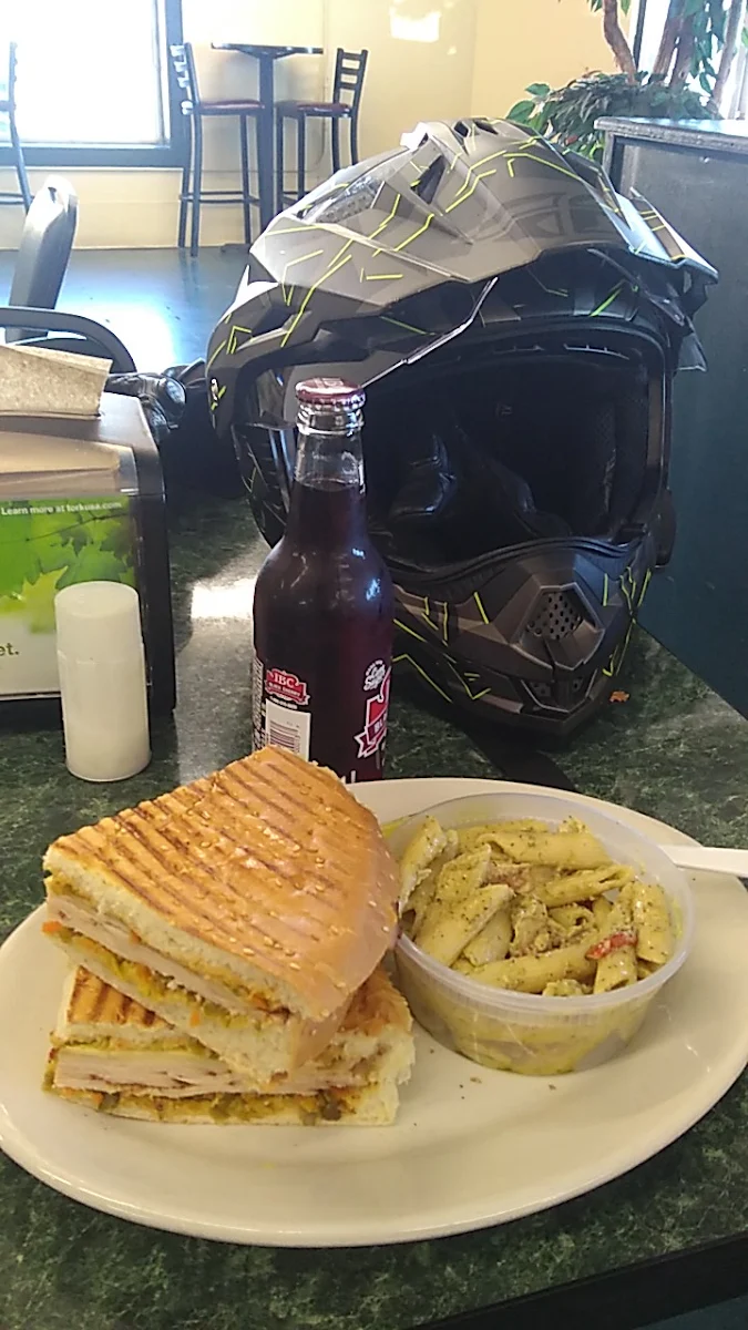 Cajun Turkey Sandwich with Pasta Salad