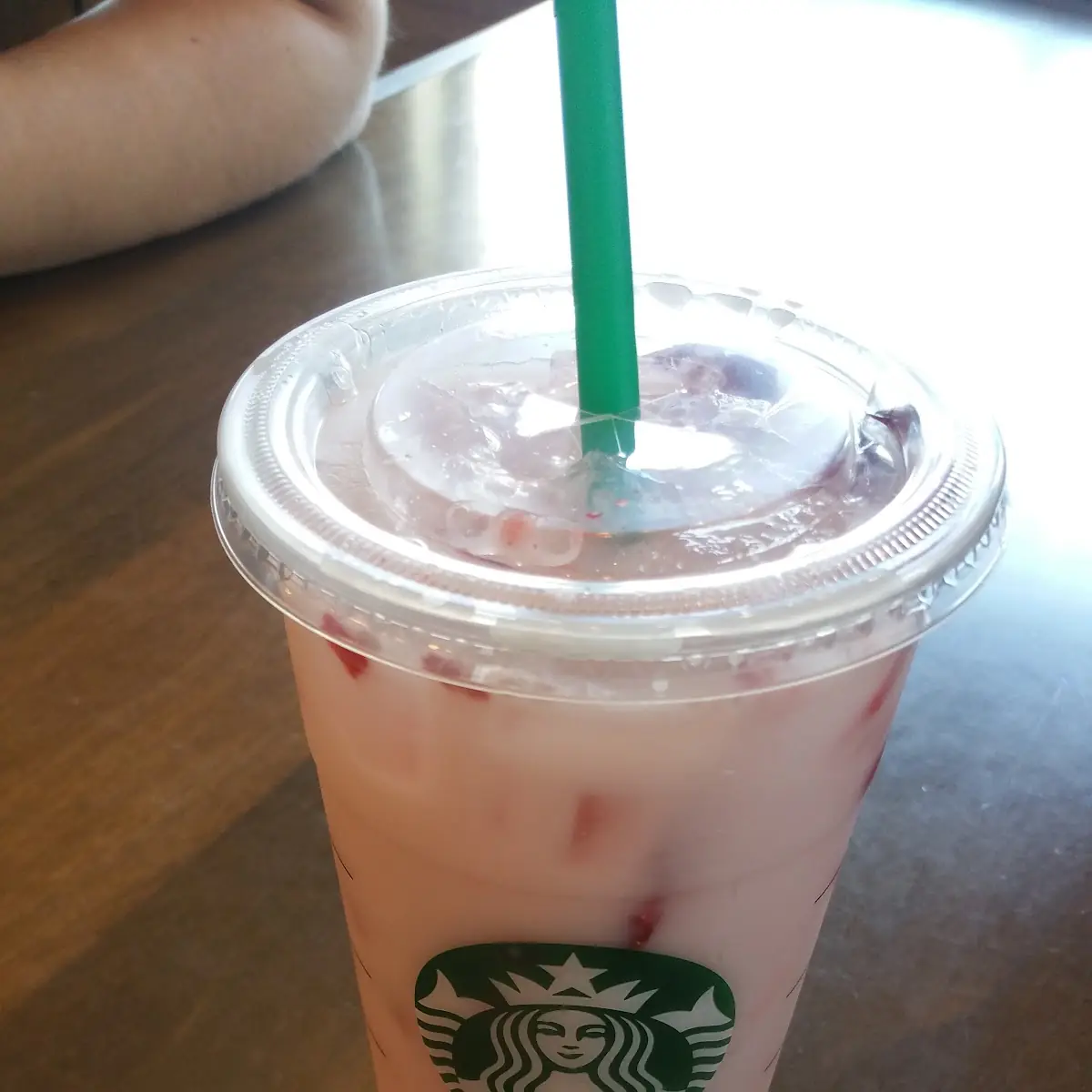 Strawberry Açaí Refresher
