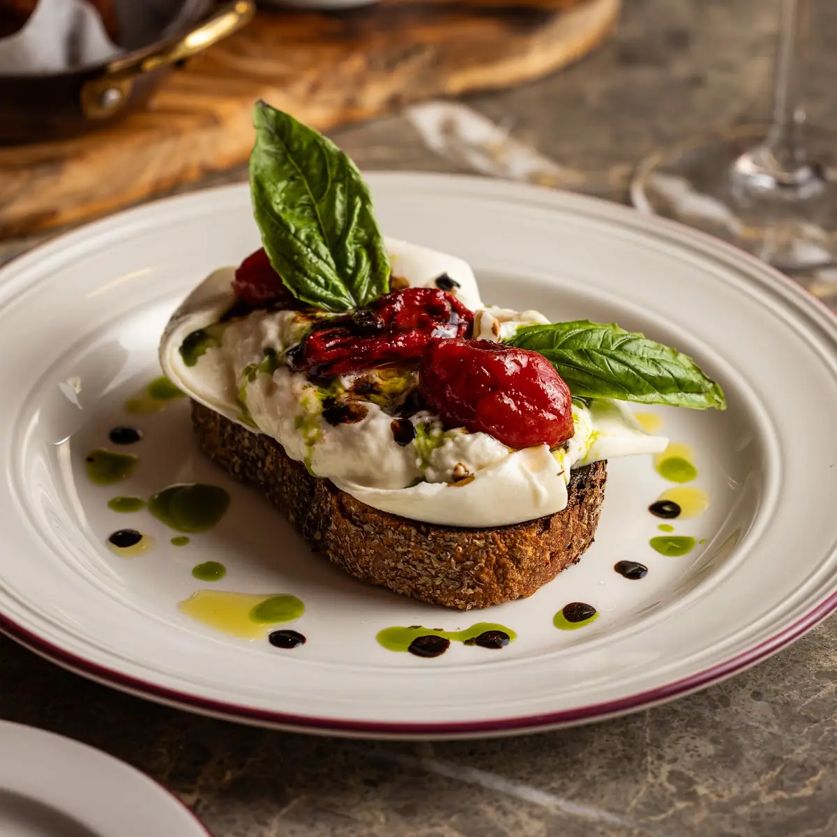 Burrata & Pomodorini Confit